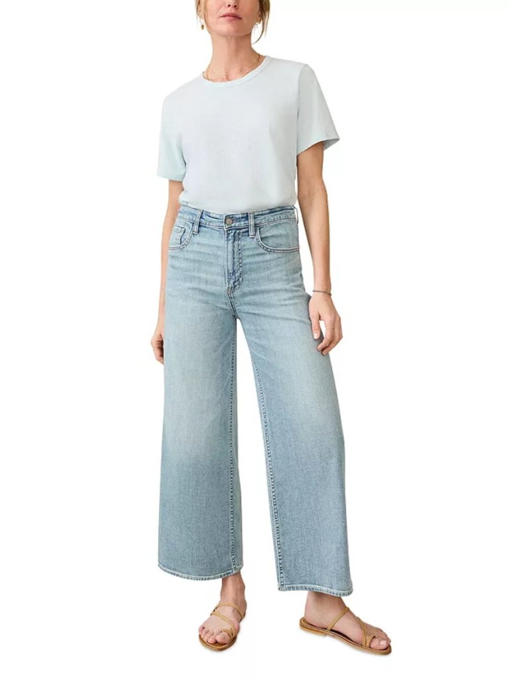 Faherty Women's Sunwashed Short Sleeve Crew T-Shirt NWT Size S and M  Sky Blue